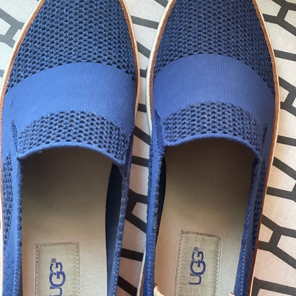 UGG LOAFERS - Picture 2 of 3